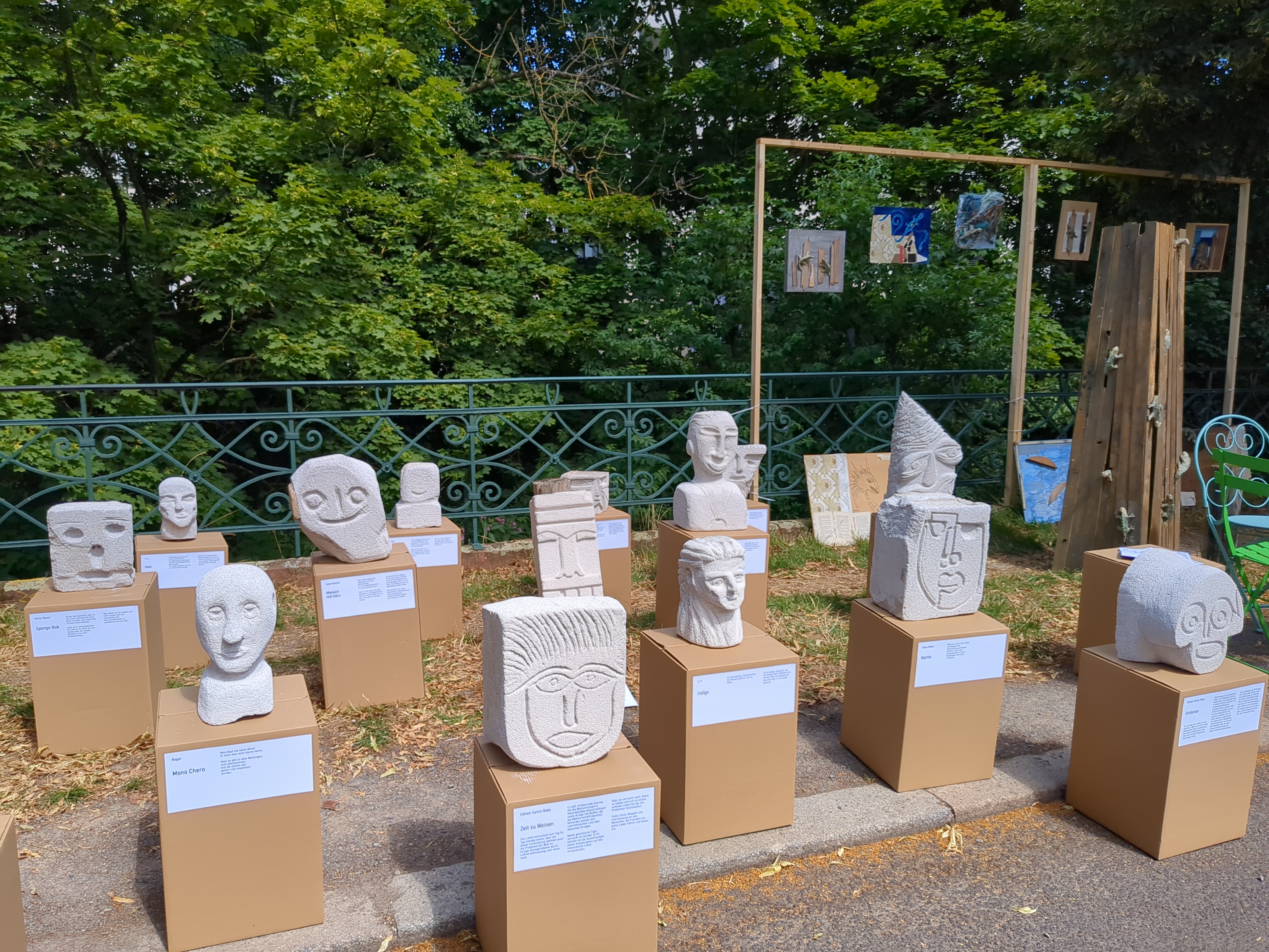 Skulpturen Mut zur Vielfalt aus Porenbeton