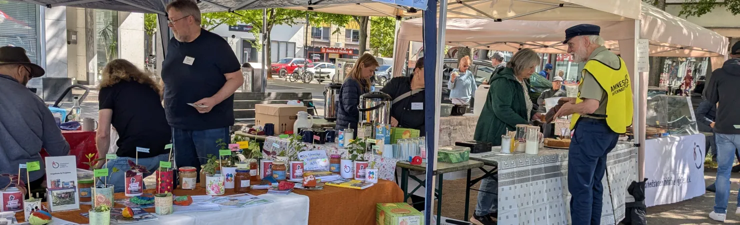 Aktionsstand der Arbeitsloseninitiative